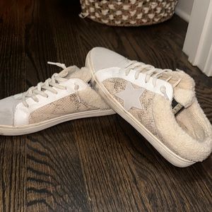 Golden goose knock offs, vintage Havana slip ons size 9